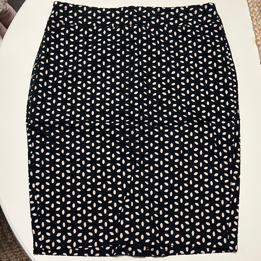 Black and beige eyelet pencil skirt. 100% cotton so great for spring/summer!